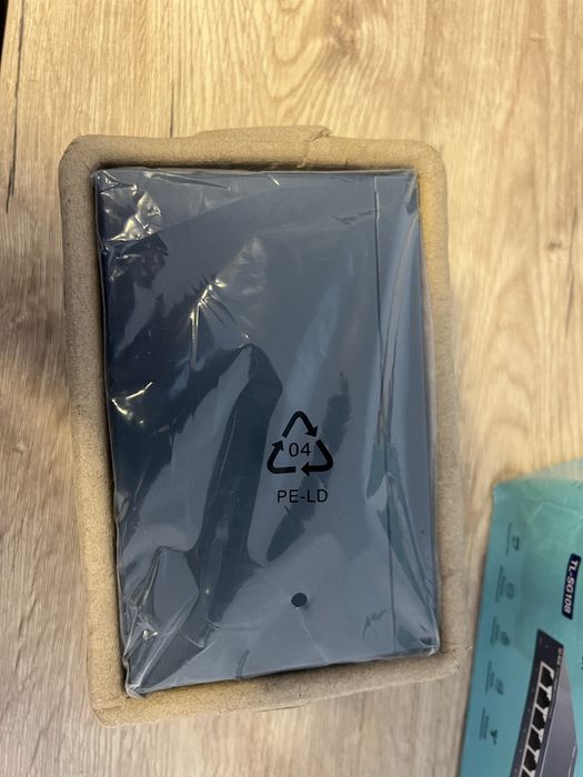 Switch cu 8 porturi TP-Link TL-SG108, 4000 MAC, 16 Gbps