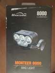 Lanternă Magicshine 8000