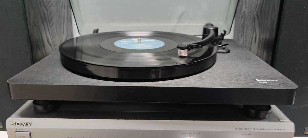 Lenco L 30 pickup cu preu USB muzica vinil