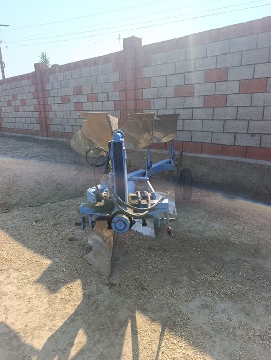 Lemken Omoch Sotiladi