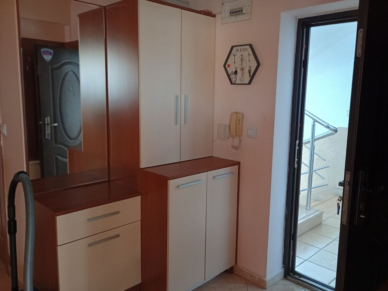 Дава се под наем Тристаен апартамент в Стара Загора, Македонски - 100 кв.м за 510 € - Снимка #4