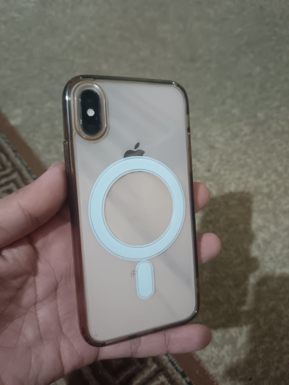 Iphone xs gold face tru ton bor