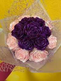 Ръчно изработен букет от сатенени розички