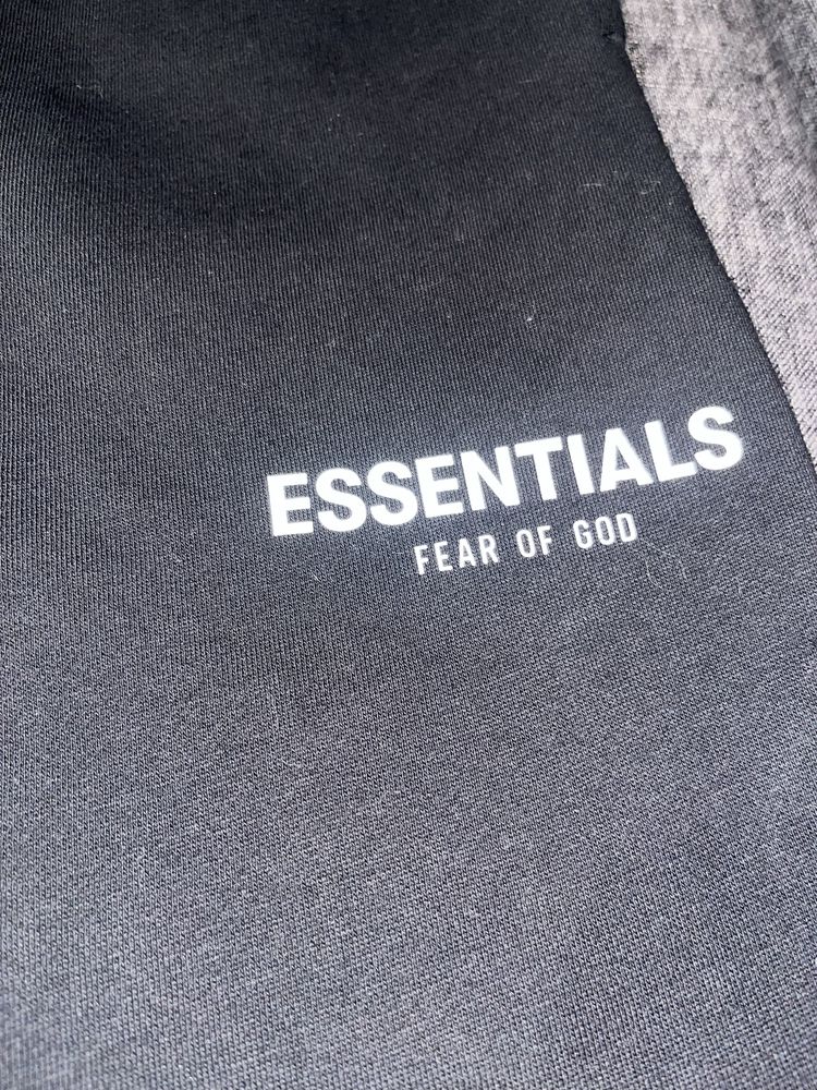 Pantaloni essentials negri