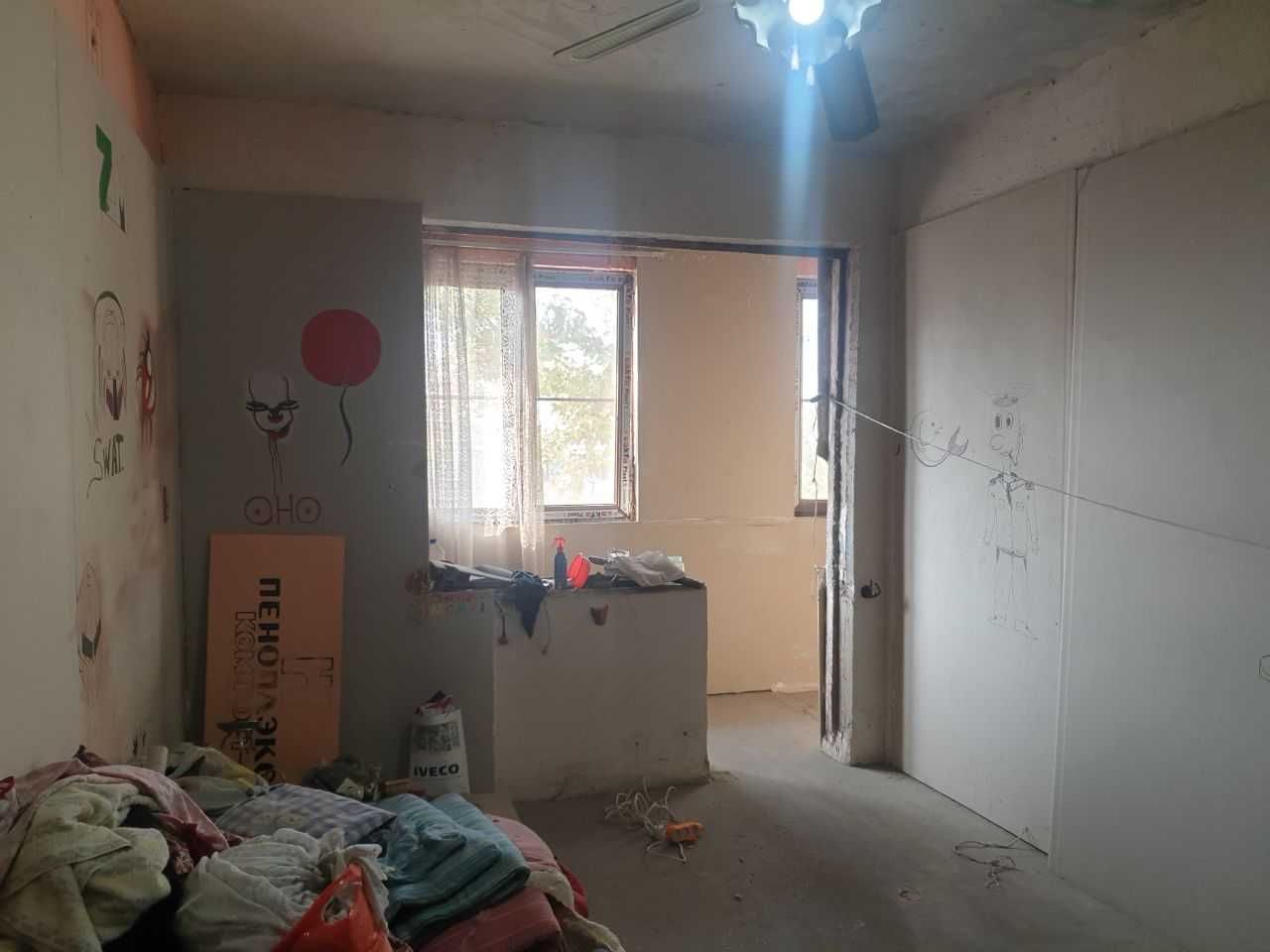 Срочно продаю 4 комнатную у метро Койлюк 1 (157)
