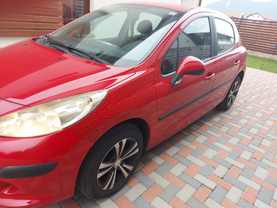 Peugeot 207 din România cumpărat din reprezenta