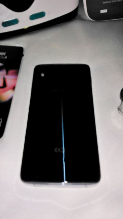 Alcatel Idol 4/Алкател Айдъл 4