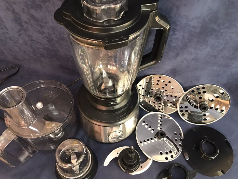 Многофункционален кухненски робот Severin