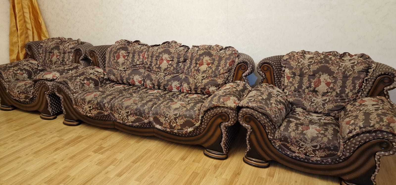 Продам диван и 2 кресла (б/у)