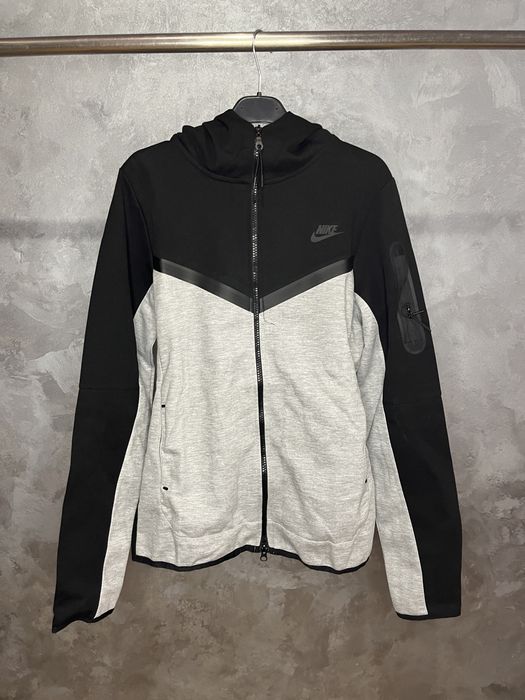 Nike Tech Fleece екип черно-сив
