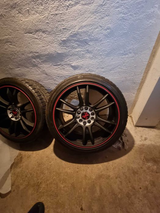 Vând jante r18 Noi cu cauciucuri iarna