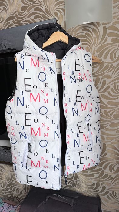 Без ръкави, елек Moncler, размер 152