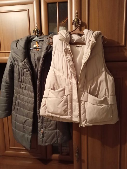 Гардероб женской одежды.