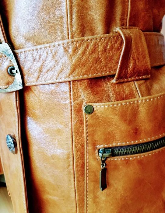 Jacheta piele naturala 100%,super model/maro cognak