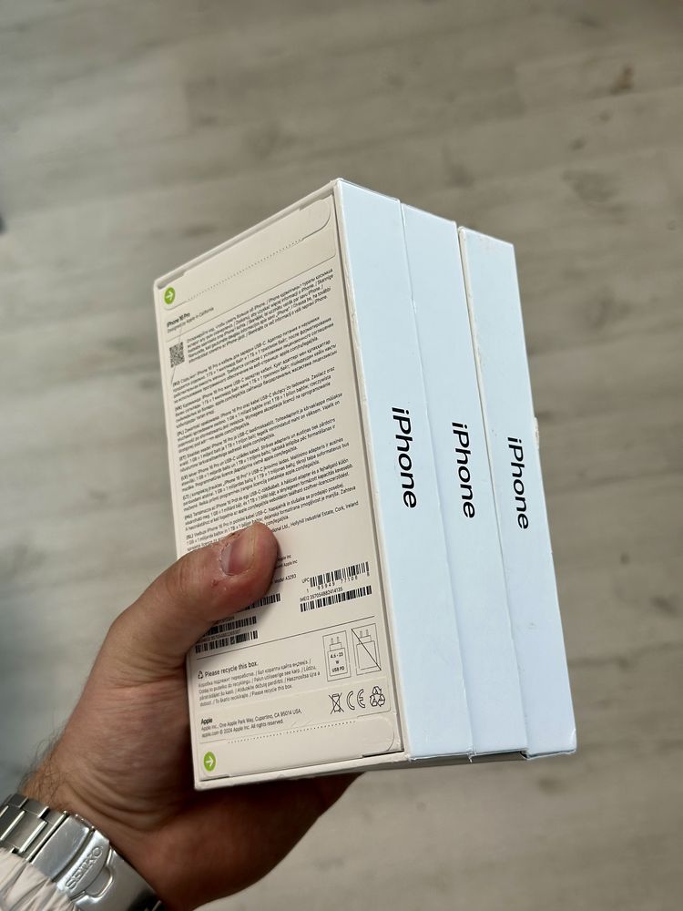 iPhone 16 Pro / 128 GB / Sigilate / Noi / Garantie 12 Luni / Negre