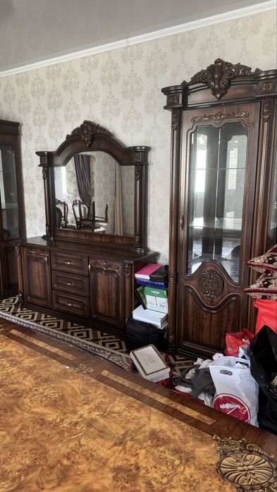 Горка комод сотилади