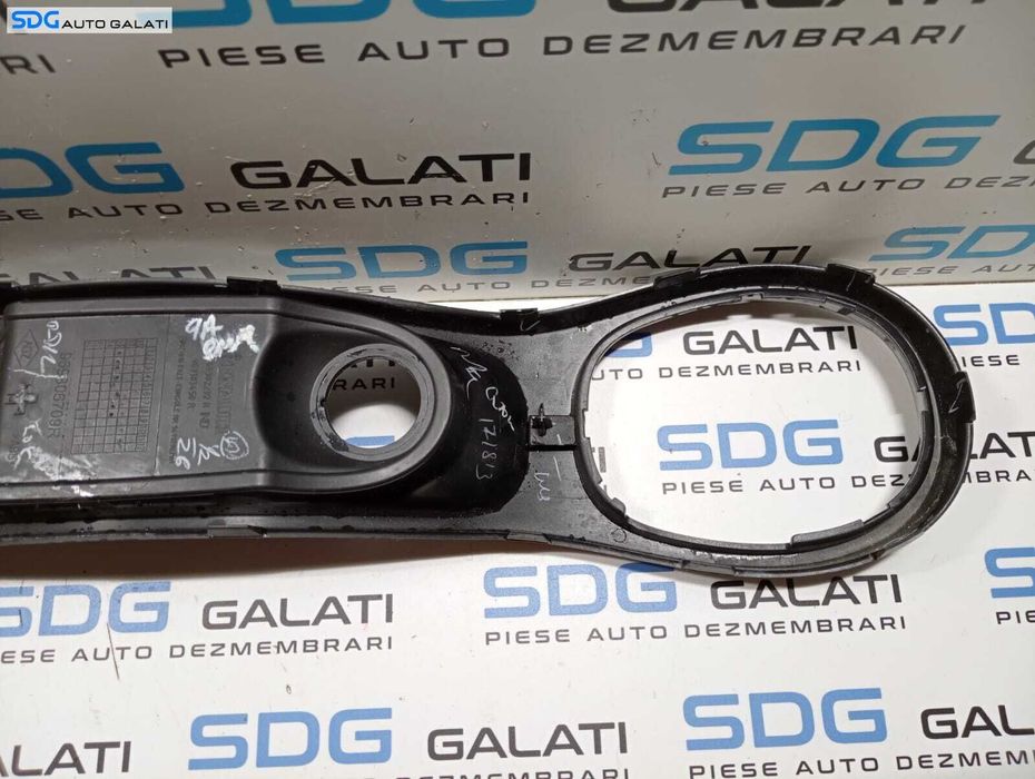 Ornament Rama Consola Centrala Dacia Duster 2010 - 2018 Cod 969302292R 969183450R 969306709R [M4289]