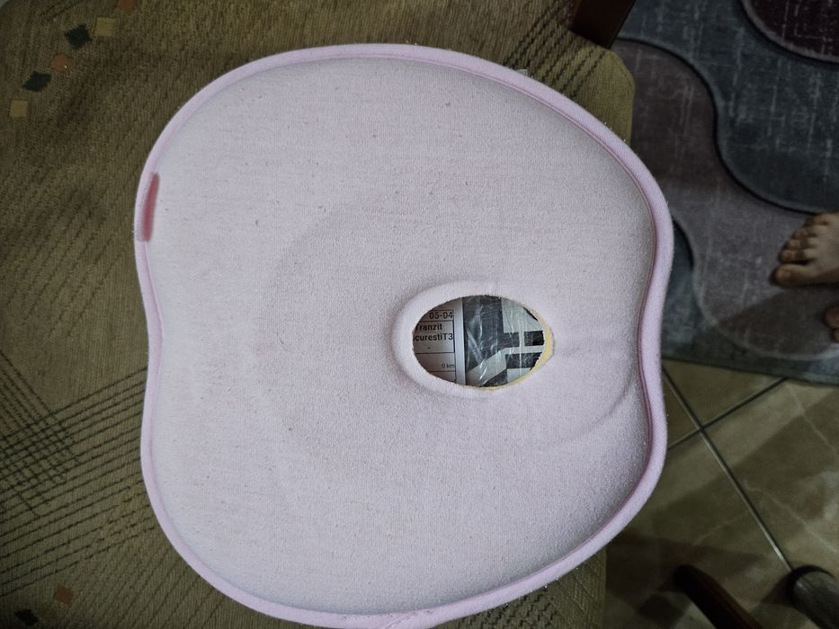 Perna anti aplatizare pentru bebelusi