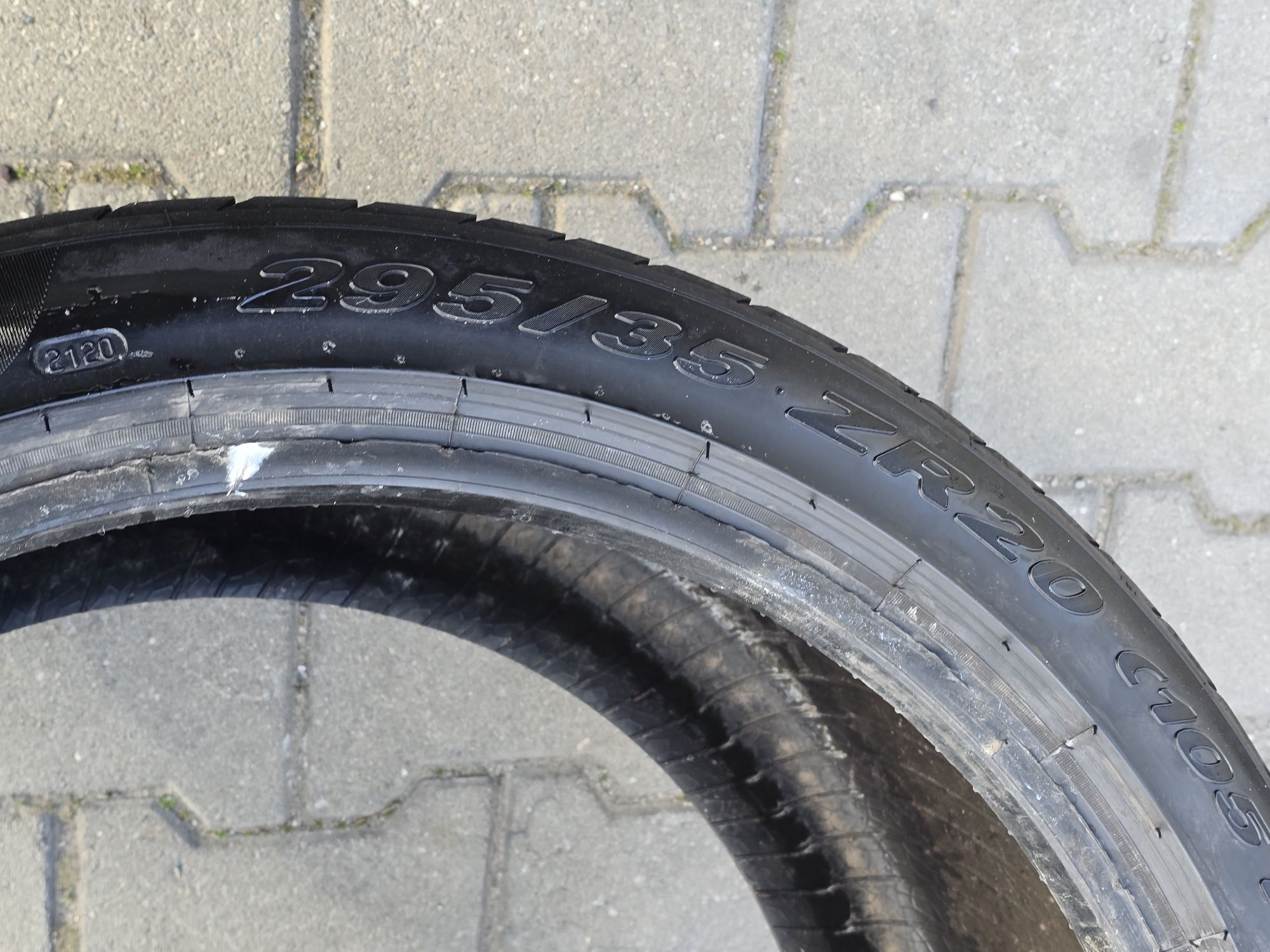 295 35 20 Pirelli