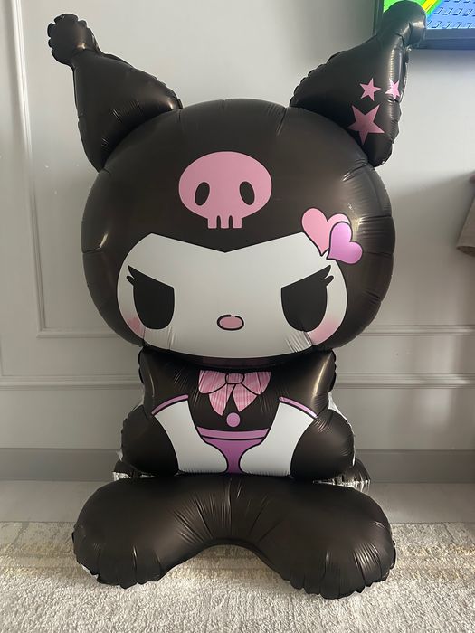 Большой воздушный шар куроми сам стоит