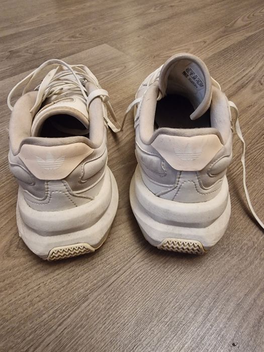 Маратонки ADIDAS 38 номер Намалени на 20 лева!