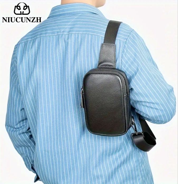 Луксозна, Компактна и Стилна дисплей чантичка /Премиум естествена кожа