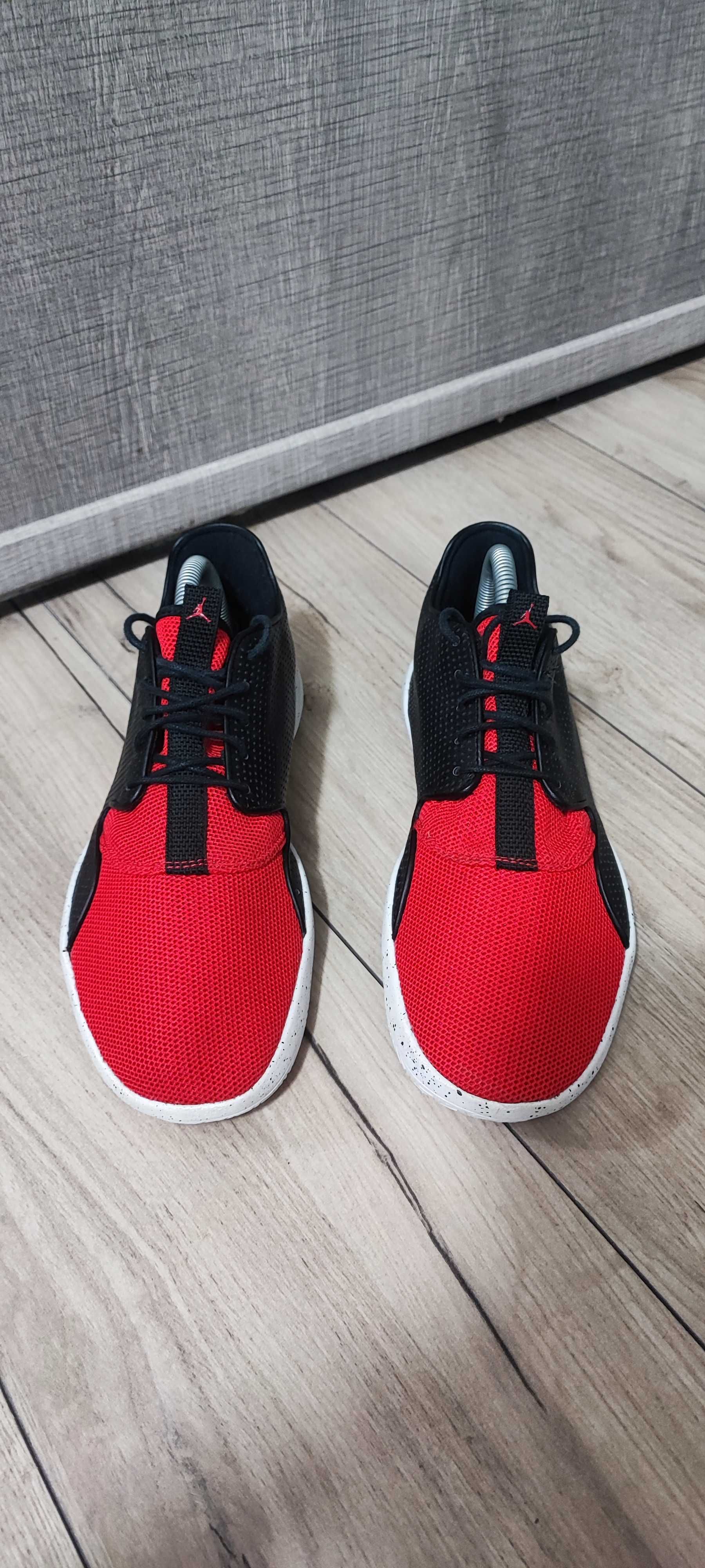 Jordan eclipse Nr 40