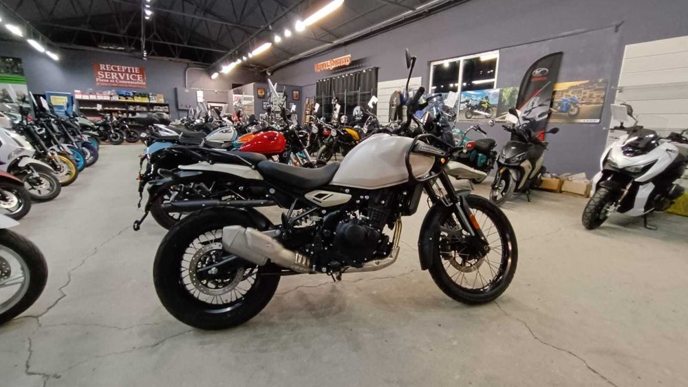 Royal Enfield Himalayan 450 Top / A2 - PROMO by EST BIKE