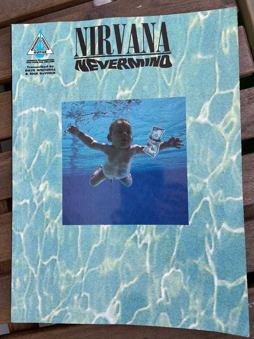 Книги с партитури/табулатури за китара - Nirvana, Nickelback и др.