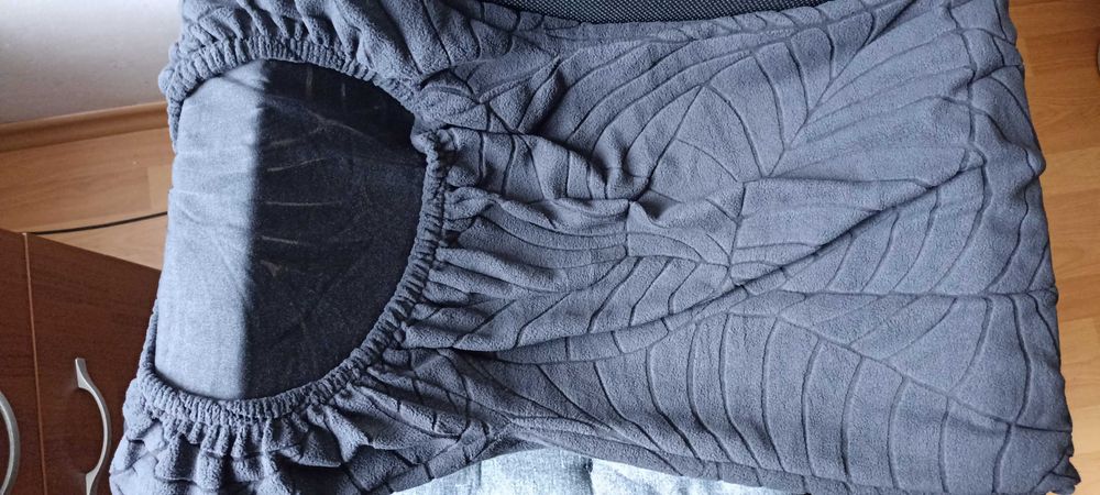 Тапицерия за офис стол