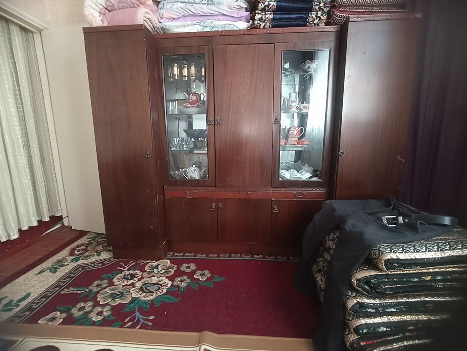 Хороший шкаф продается качество очень хорошее