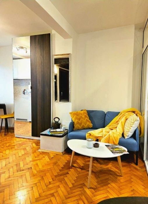 Дава се под наем Едностаен апартамент в София, Център - 35 кв.м за 550 € - Снимка #2