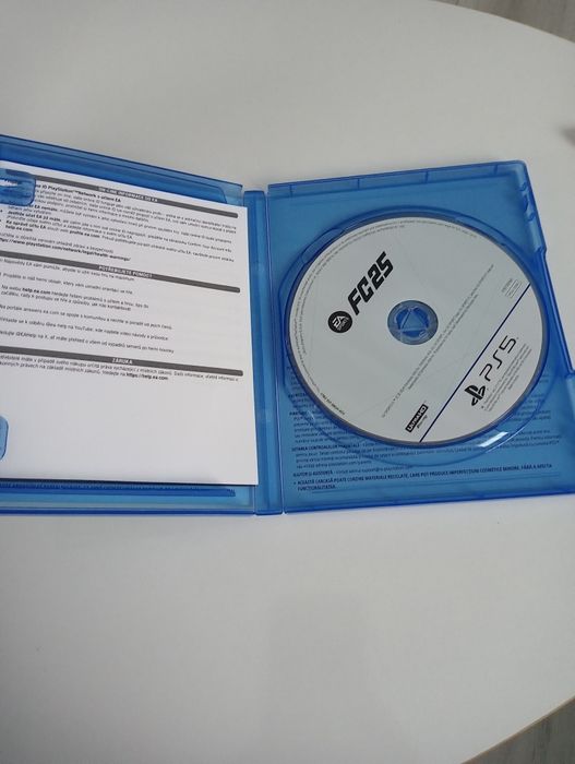 Vând FIFA 2025 pt PS 5