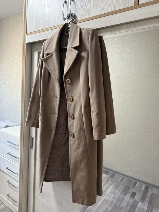 Продается пальто