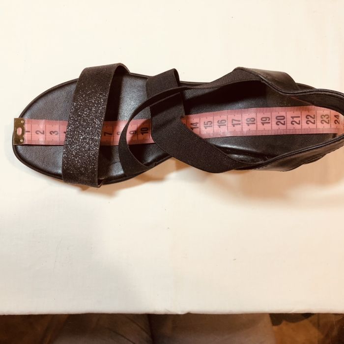 Sandale negre comode