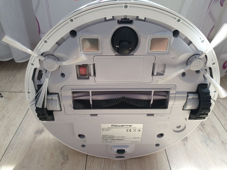 Aspirator robot Rowenta