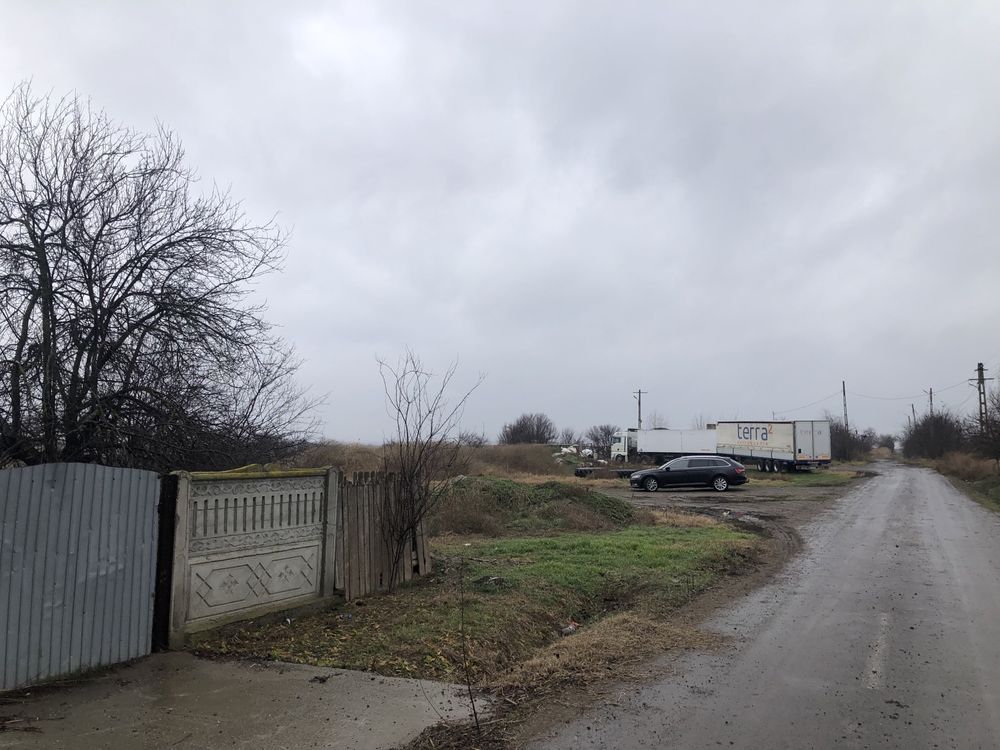 Casa si teren 3268mp in Sat Comaneasca,Com Tudor Vladimirescu,Jud Br