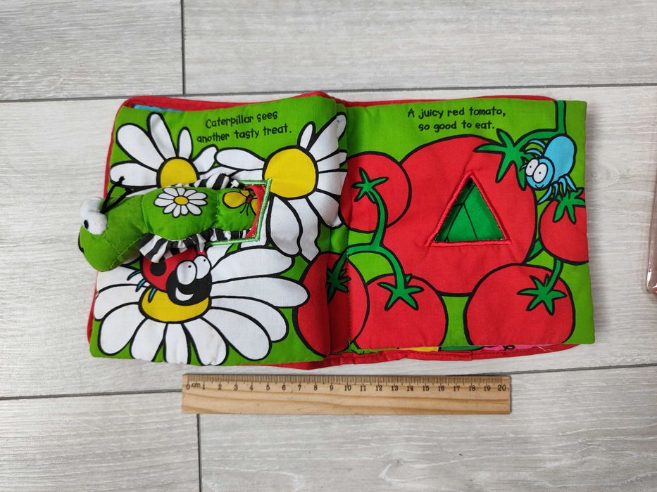 Развивающая книга бизиборд про гусеницу которая стала бабочкой