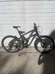 Велосипед Trek Slash 8 enduro bike