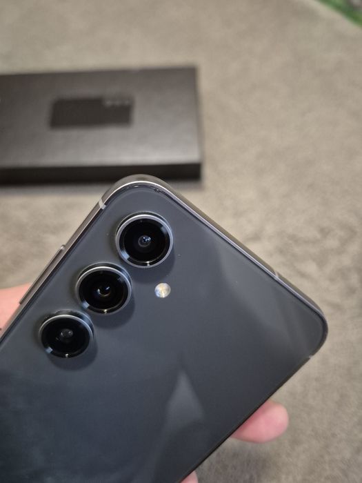 Samsung Galaxy S23 FE