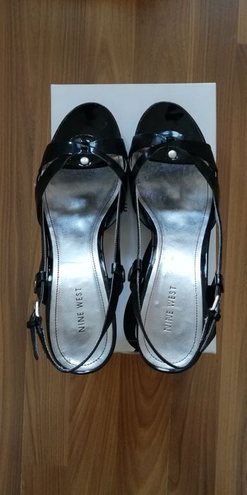 Обувки Nine West
