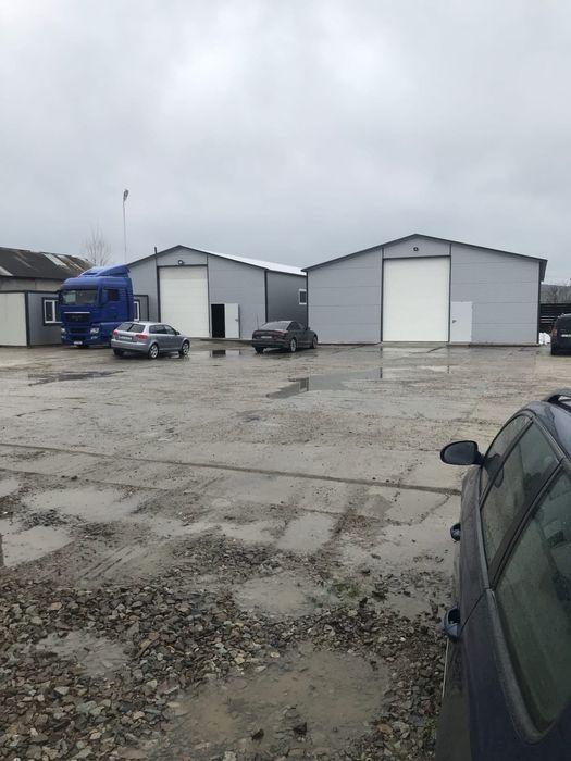 Inchiriez hala , spatiu comercial