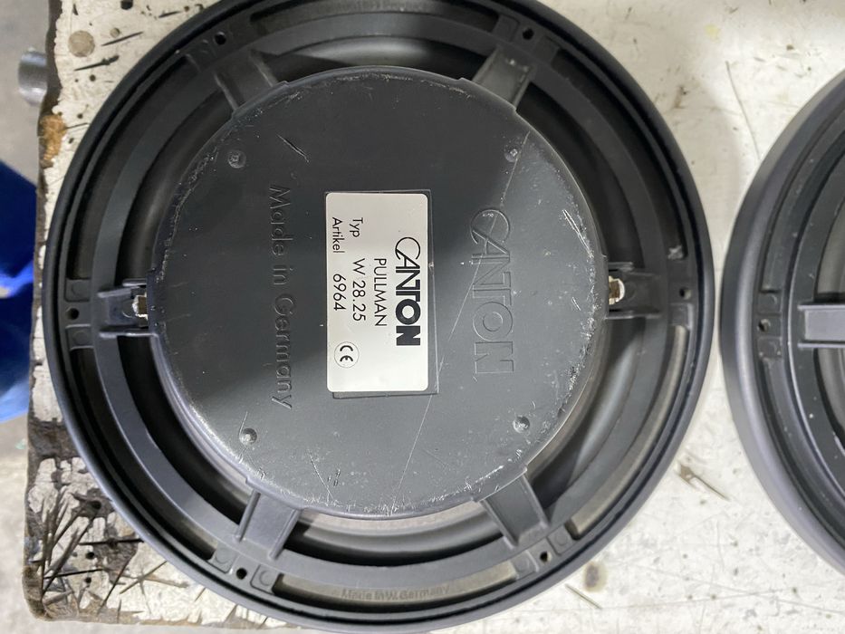 Ниско честотни 10 инчови говорители CANTON