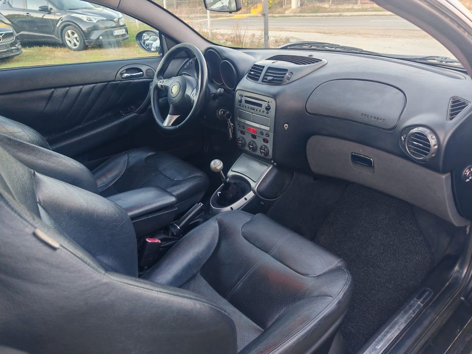 Alfa Romeo GT 2.0 JTS