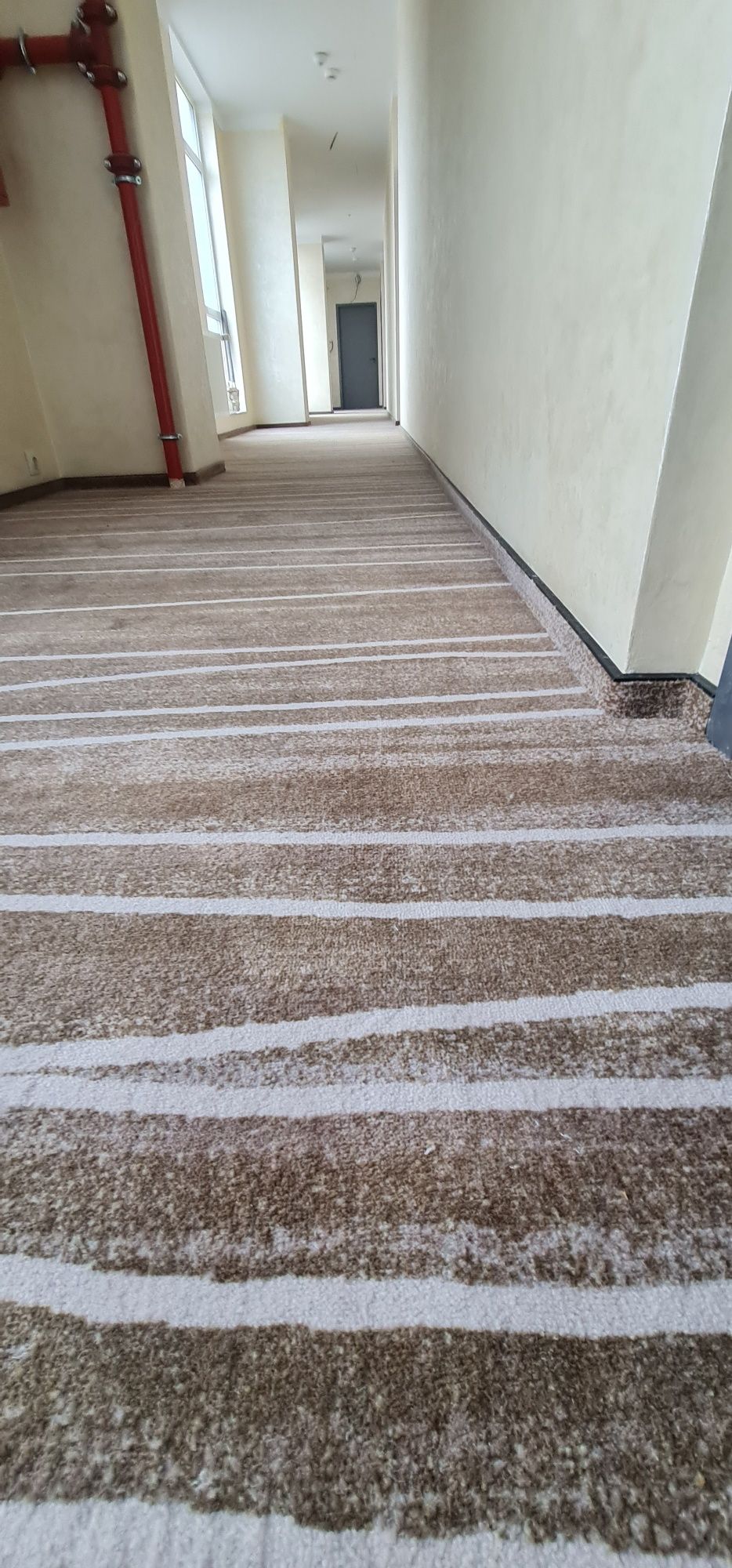 Montaj : Linoleum PVC Tarkett , Mochetă , Șapă Autonivelantă !