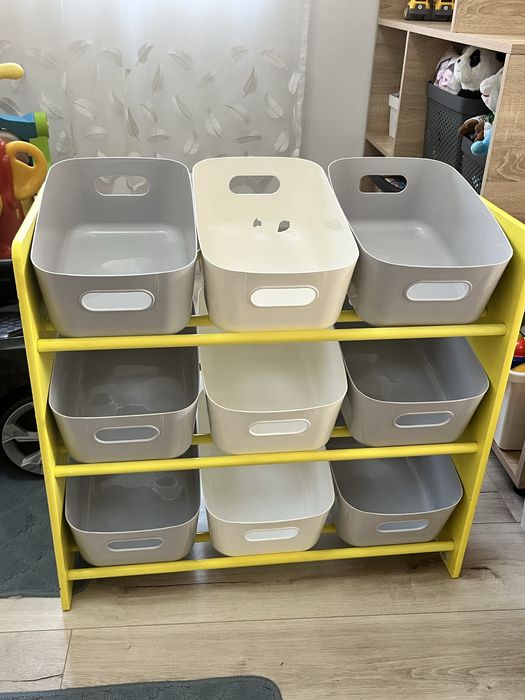 Vand organizator jucarii