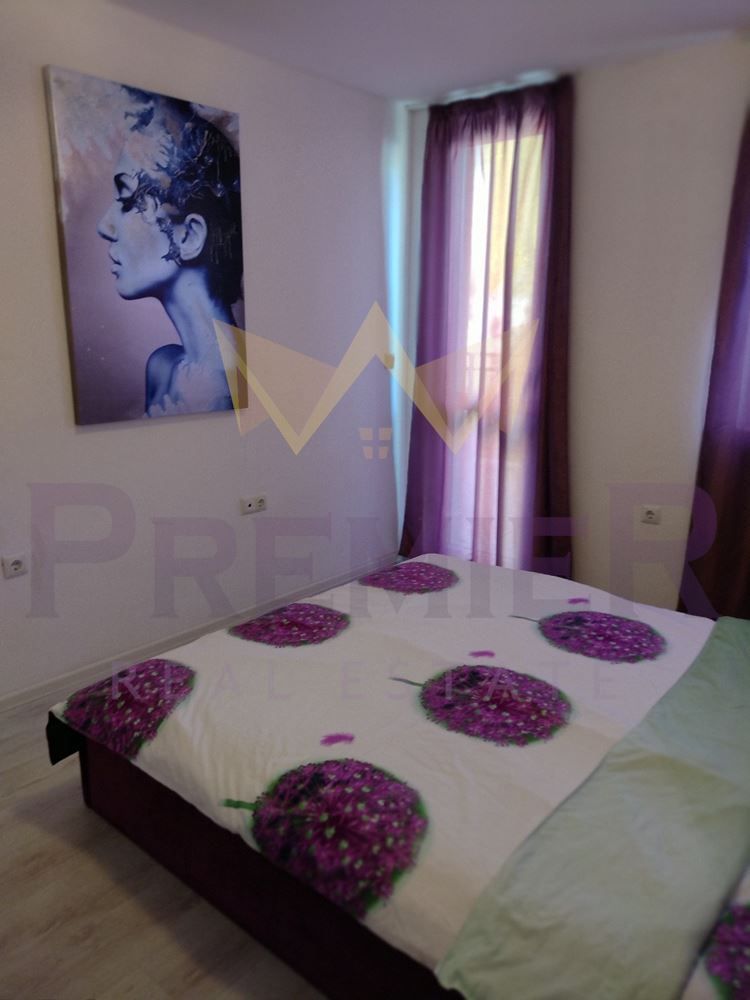 Продава се Тристаен апартамент в Балчик - 71 кв.м за 1014 €/кв.м - Снимка #9