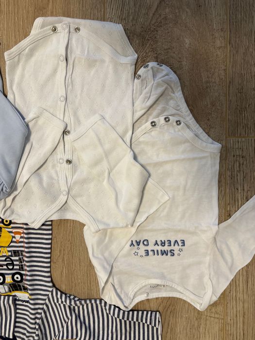 5 бр. Бебешки бодита, 68