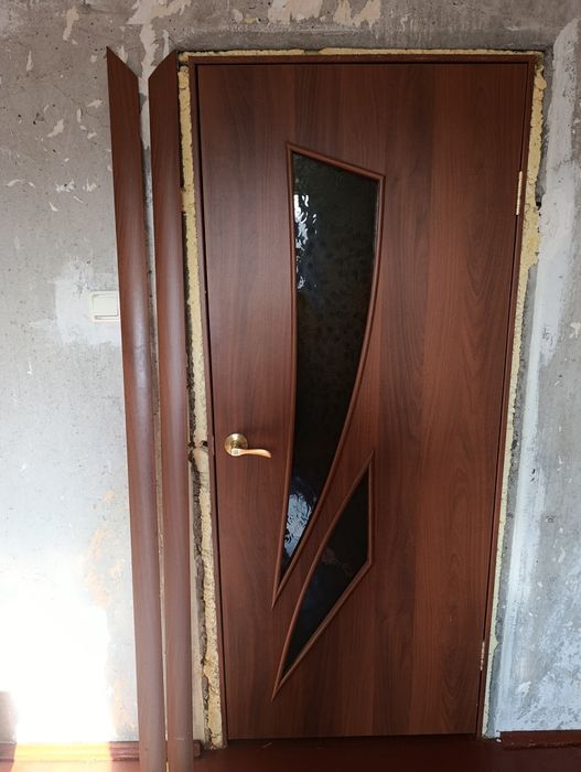 Продам межкомнатные двери