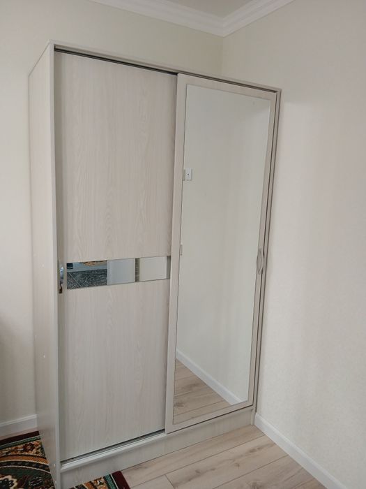 Шкаф купе 120 shkaf kupe  sifati alo eshikli emas kupe mexanizimli